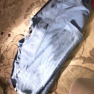 Full sleeve, super cozy sweatshirt